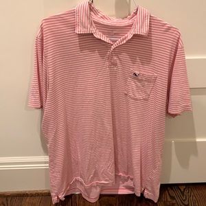 Men’s vineyard vines t-shirt